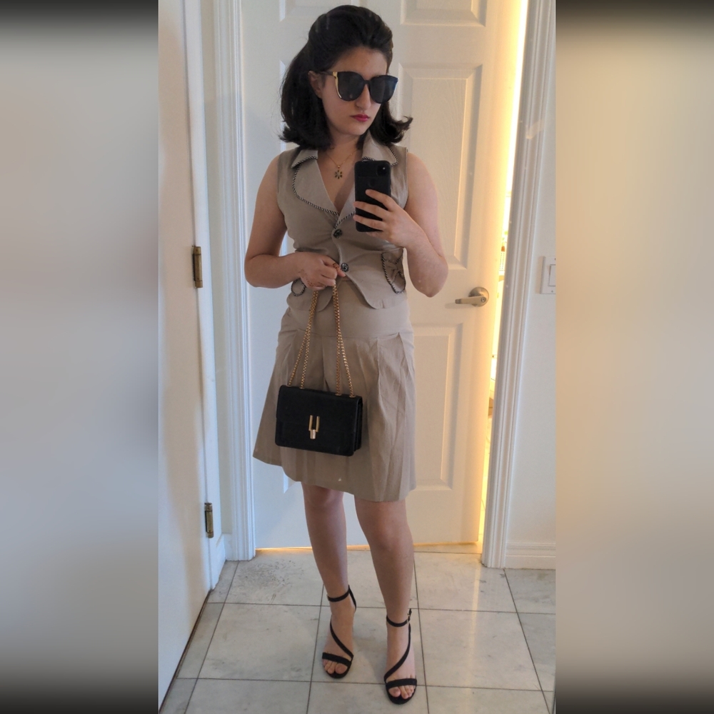 Stretchy Vest and Skirt Two-Piece